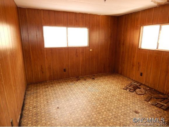 565 White Oak Road - Photo 13