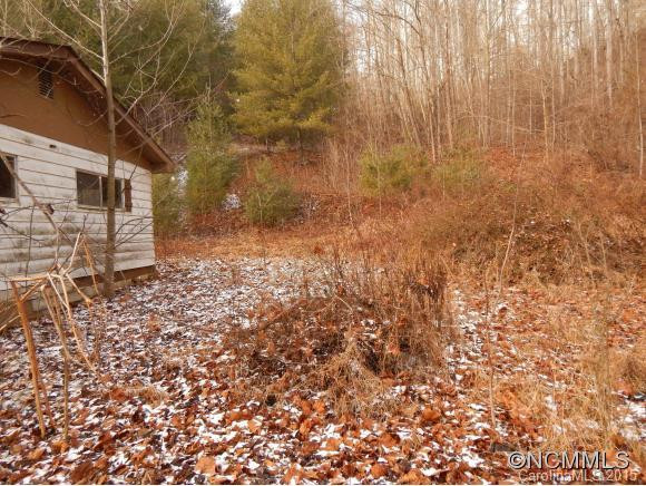 565 White Oak Road - Photo 17