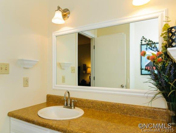 56 Ravencroft - Photo 15