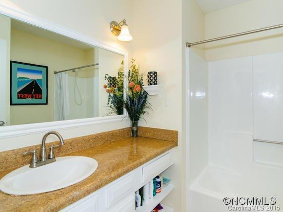 56 Ravencroft - Photo 16
