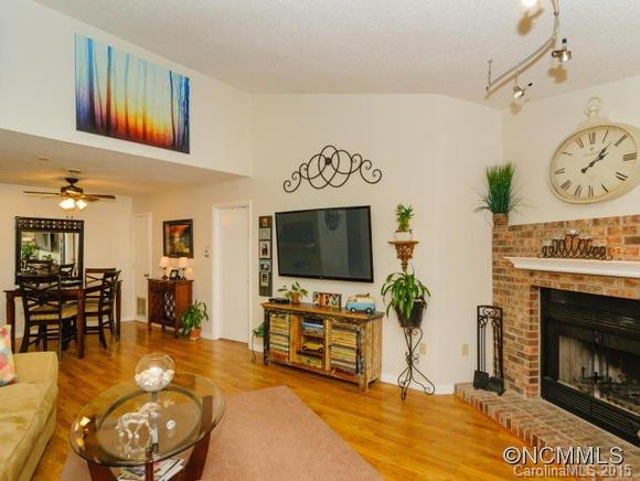 56 Ravencroft - Photo 4