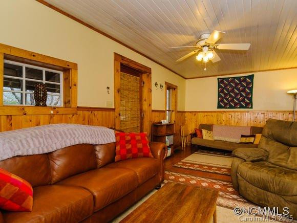 273 Beaverdam Road - Photo 4