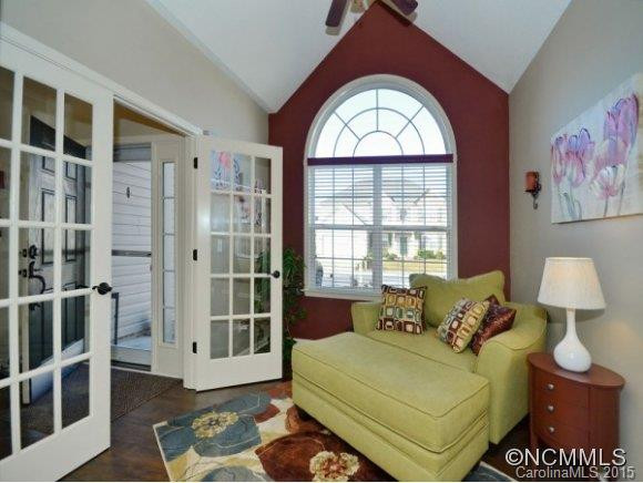 209 WILDBRIAR ROAD - Photo 3