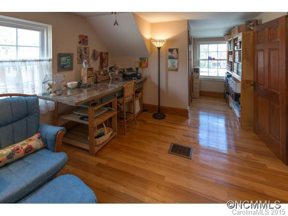 204 Midland Ave - Photo 12