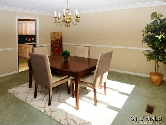 516 Crowfields Lane - Photo 11