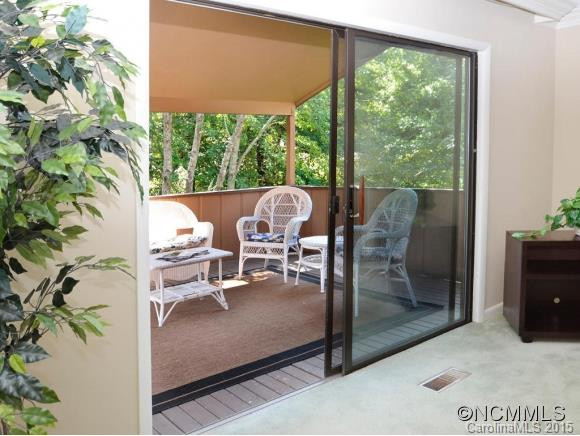 516 Crowfields Lane - Photo 12