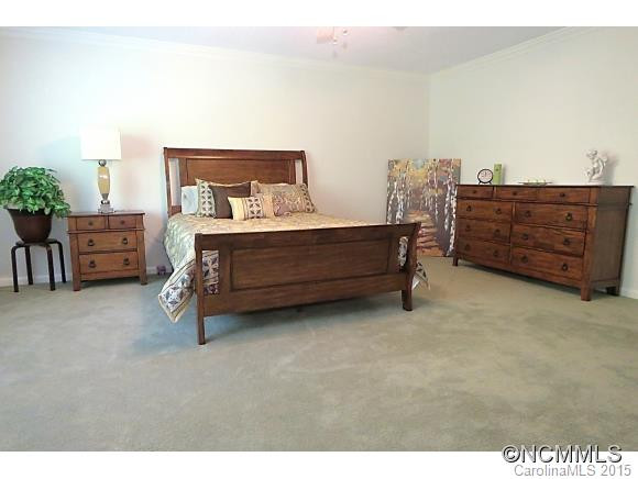516 Crowfields Lane - Photo 15