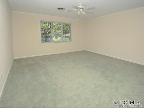 516 Crowfields Lane - Photo 18