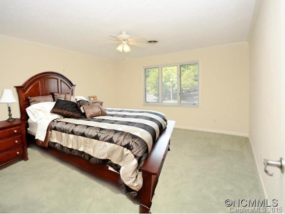 516 Crowfields Lane - Photo 19