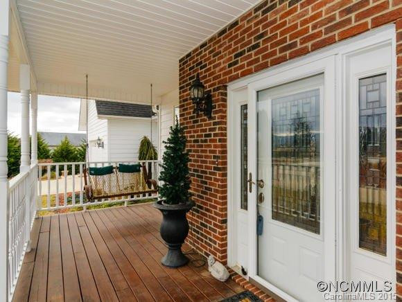 15 LORIDON DRIVE - Photo 2