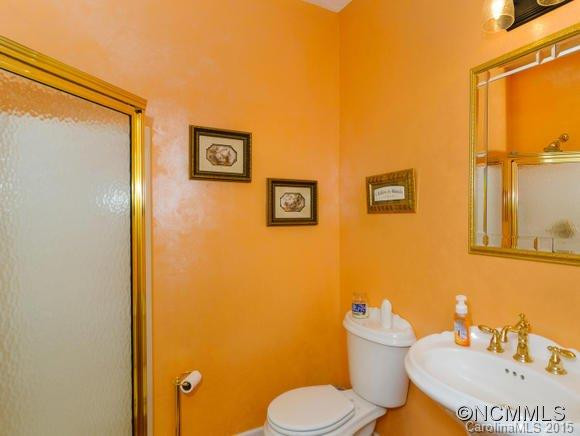 15 LORIDON DRIVE - Photo 13