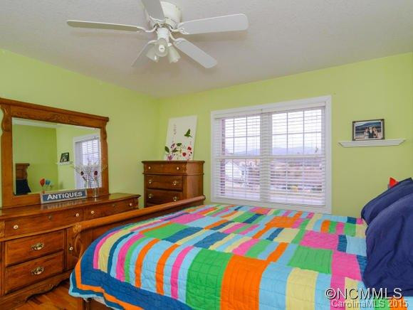 15 LORIDON DRIVE - Photo 16