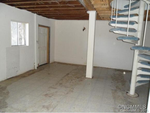 121 Briarberry Lane - Photo 8
