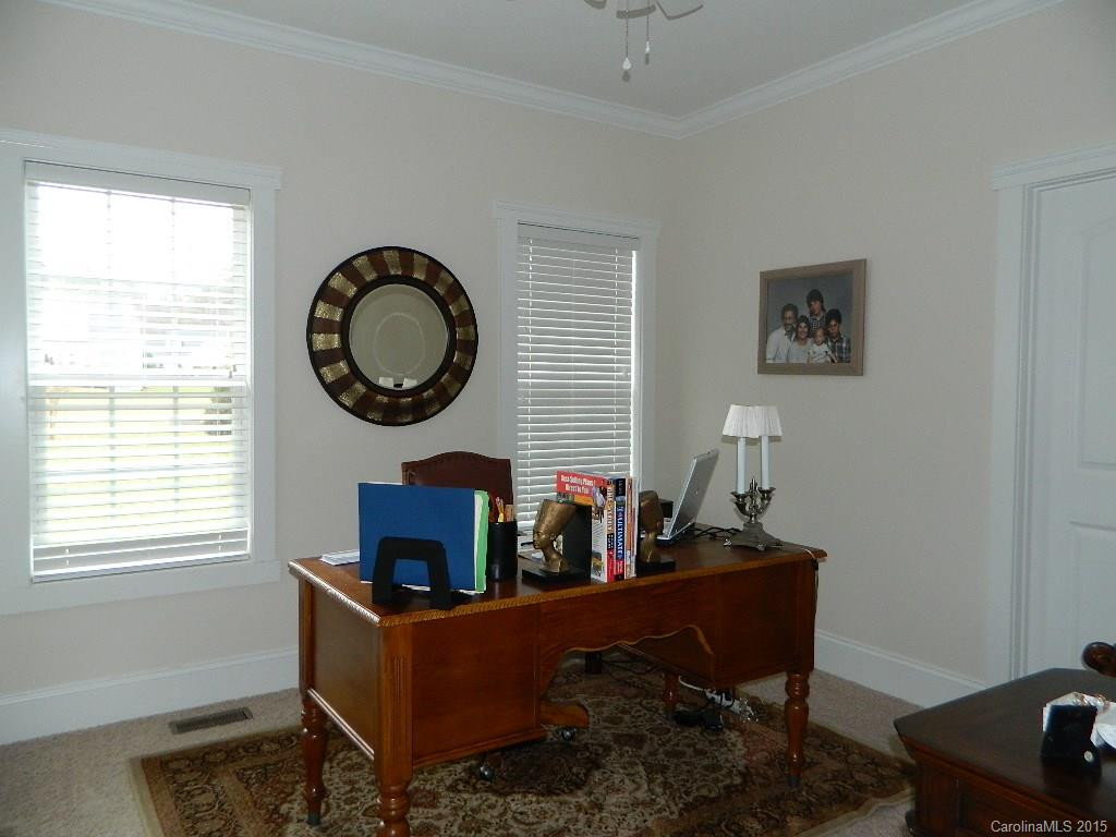1006 Pin Oak Trail - Photo 21