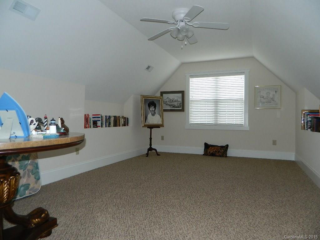 1006 Pin Oak Trail - Photo 22