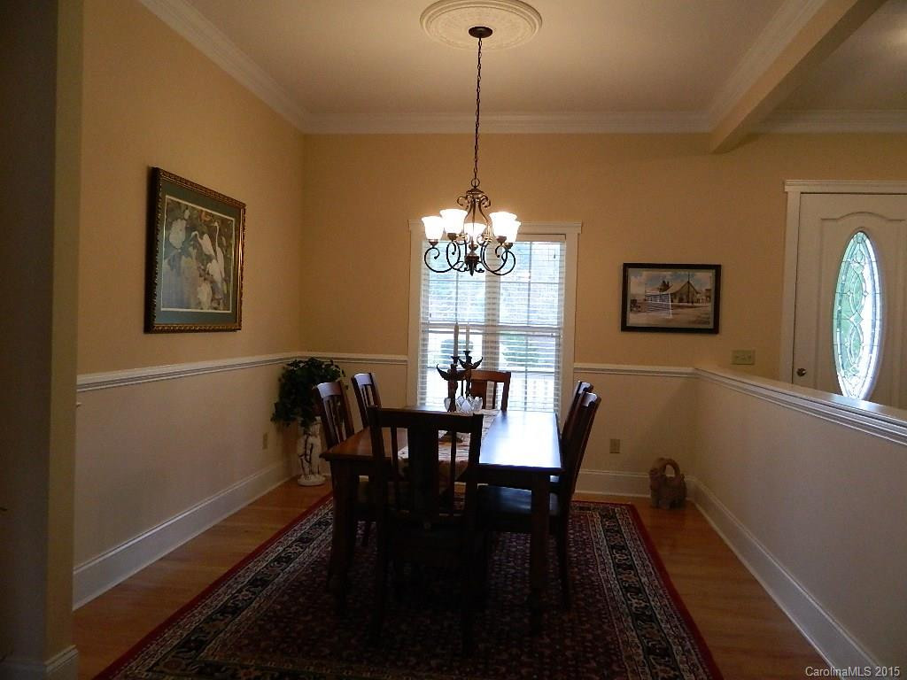 1006 Pin Oak Trail - Photo 7