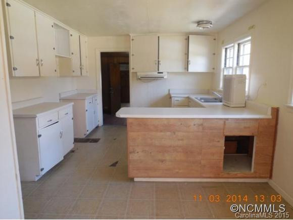 1315 East Bane Street - Photo 2
