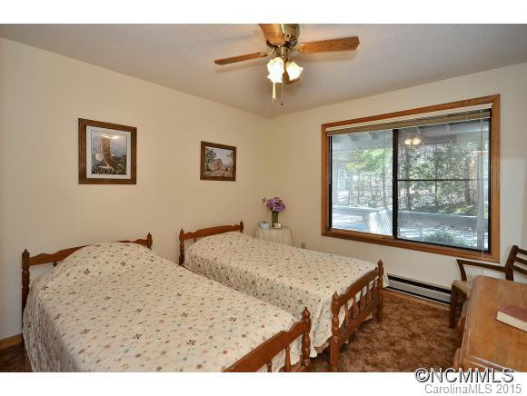 86 Gail Drive - Photo 5