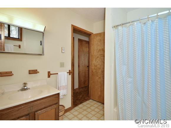 86 Gail Drive - Photo 6