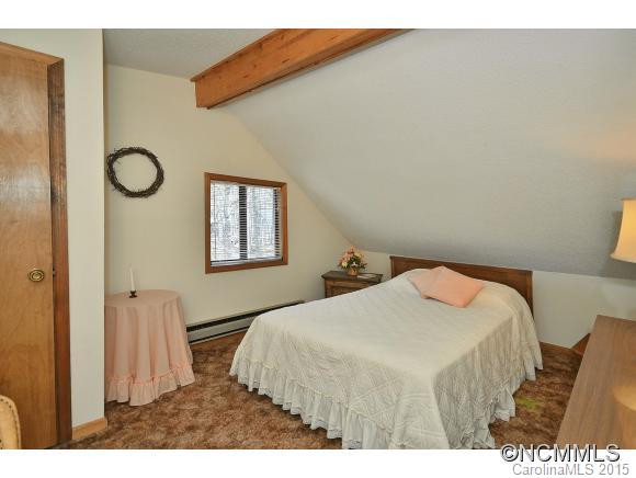 86 Gail Drive - Photo 8