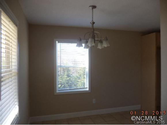 4 Maltese Ln - Photo 10