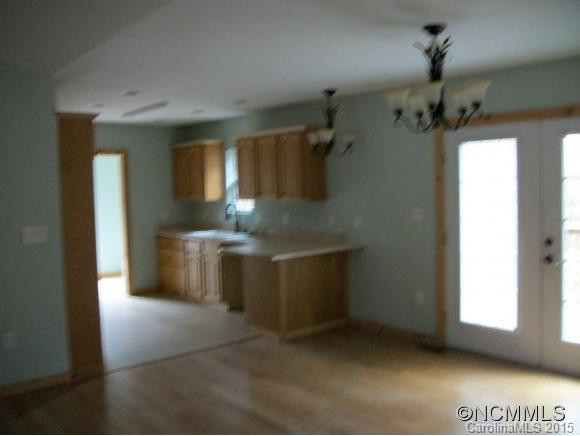 251 Vera Lane - Photo 2