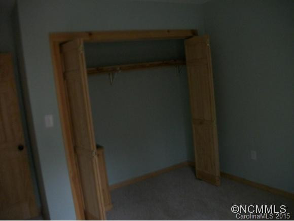 251 Vera Lane - Photo 6