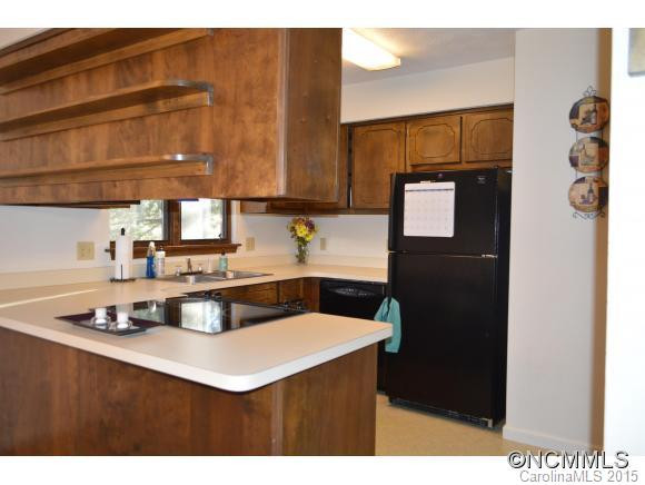 65 Maxine Dr. #107 - Photo 2