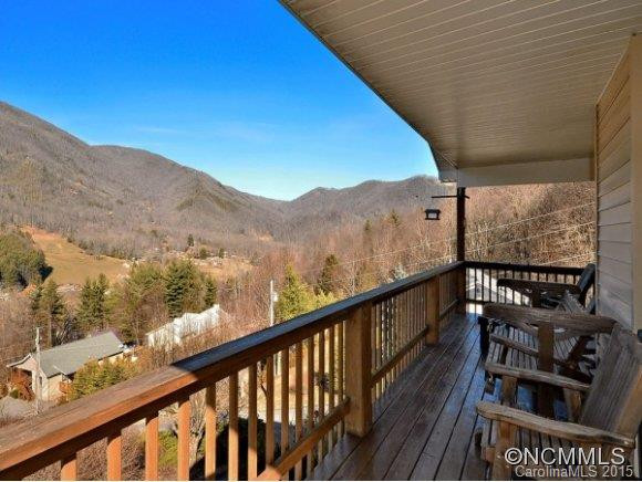 190 SKYWAY DRIVE - Photo 9