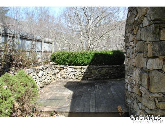 210 Low gap Road - Photo 4