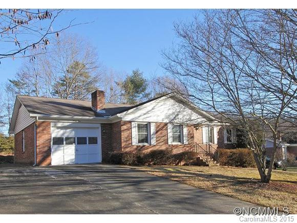 35 Knoll Ridge Drive