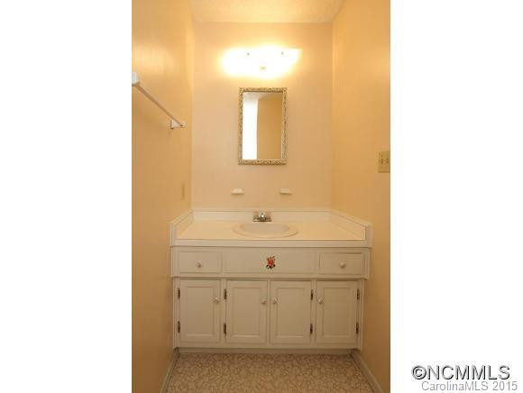 35 Knoll Ridge Drive - Photo 13