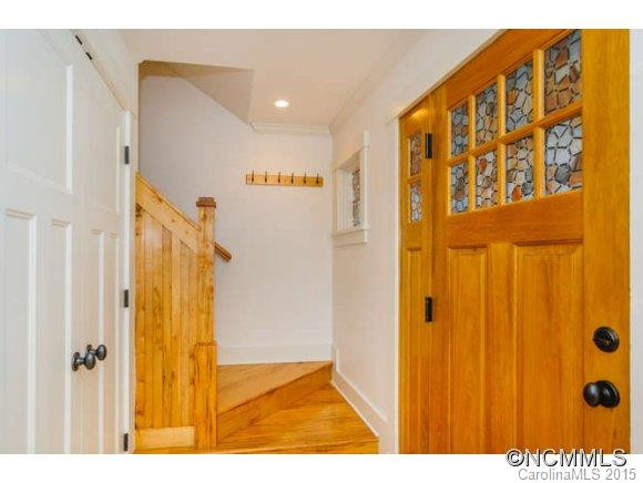 202 Mostert Drive - Photo 3