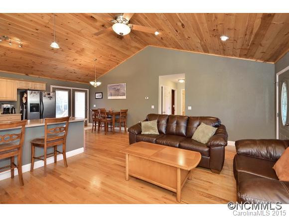 234 Hamlet Park Road - Photo 4