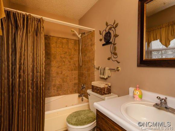 20 Fieldstone Ct - Photo 11
