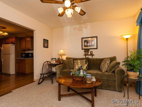 20 Fieldstone Ct - Photo 5