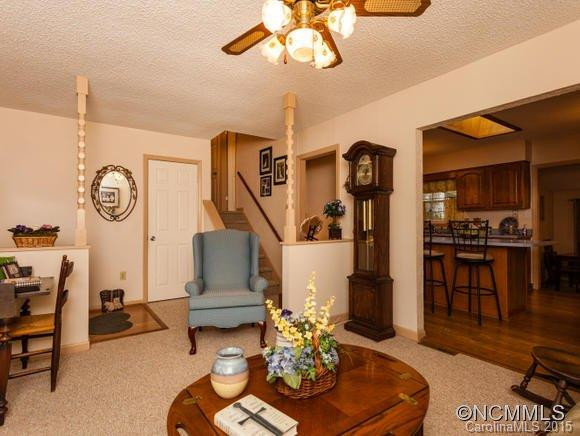 20 Fieldstone Ct - Photo 6
