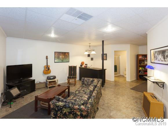 470 Seven Glens Drive - Photo 19