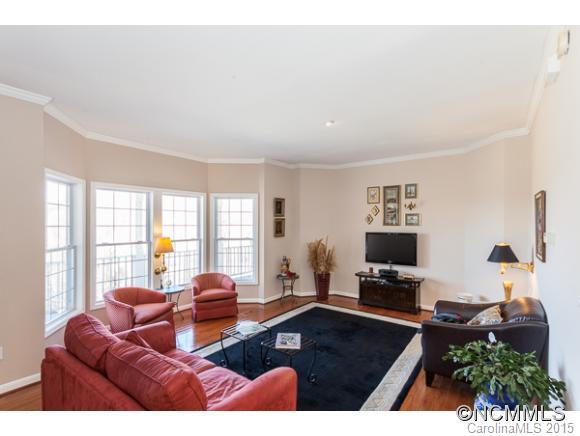 470 Seven Glens Drive - Photo 5