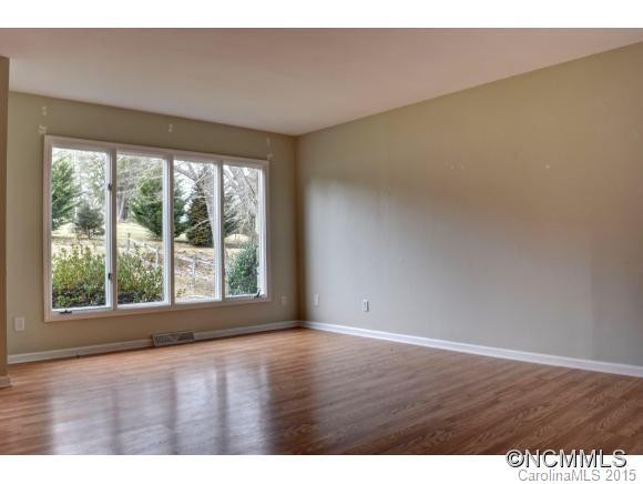 70 Grandview Avenue - Photo 3