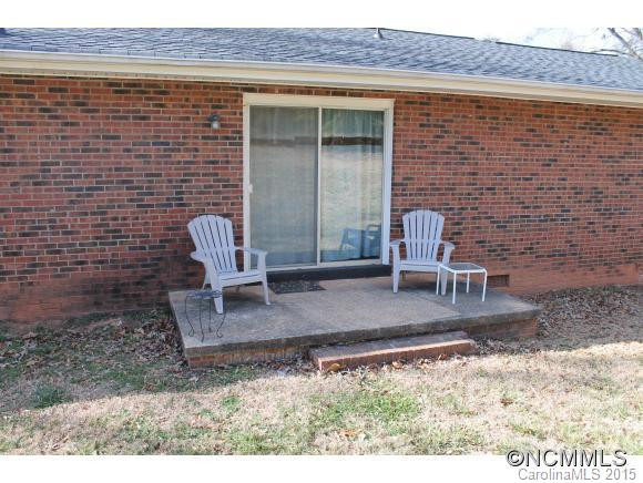 283 Debby Lane - Photo 16