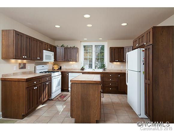212 Sugar Hollow Road - Photo 3
