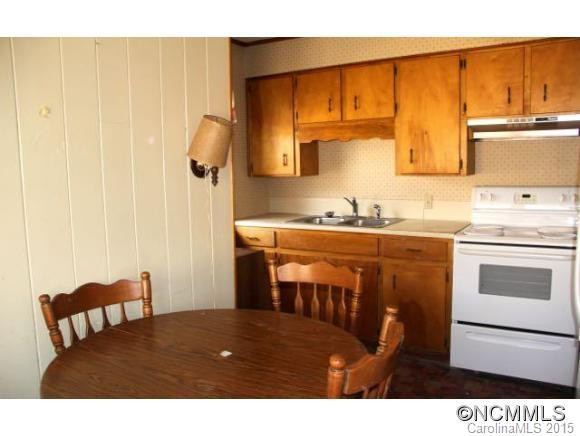 10 Old Pisgah Hwy - Photo 8