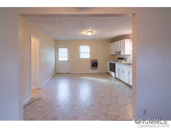 310 Hiawassee - Photo 4