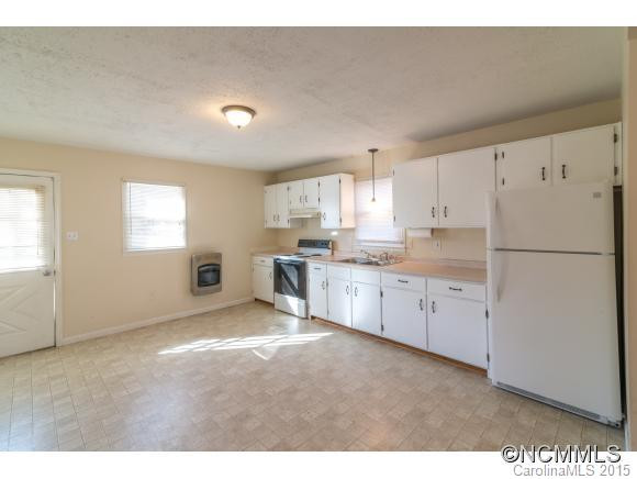 310 Hiawassee - Photo 5
