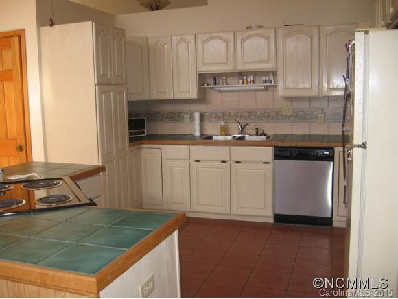66 Laurel Lakeshore Drive - Photo 8