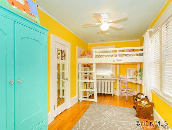 1 Norwood Avenue - Photo 12