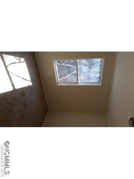 713 Enka Lake Rd - Photo 4