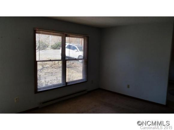 713 Enka Lake Rd - Photo 6