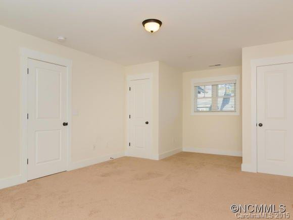 8 Roselyn Way - Photo 19